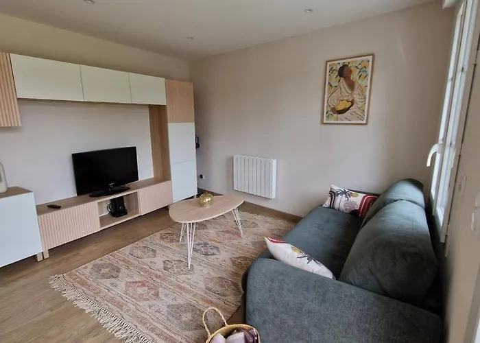 Maisonnette A La Campagne * Hermival-les-Vaux